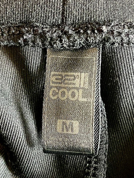 MKNW Alphabet Capris